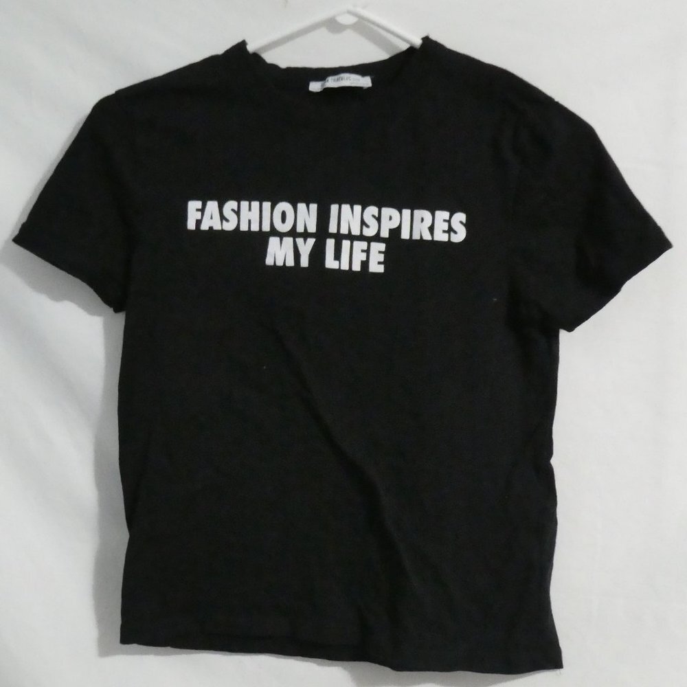 ZARA TRAFALUC size small black graphic tee, 100% cotton